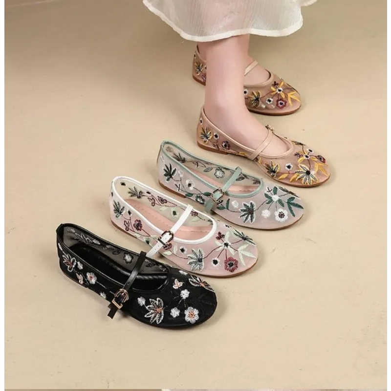 2026 Summer Mesh Embroidered Flower Ballet Flats Women Light Breathable Mary Jane Shoes Luxury Female Designer Flats Dress Shoe