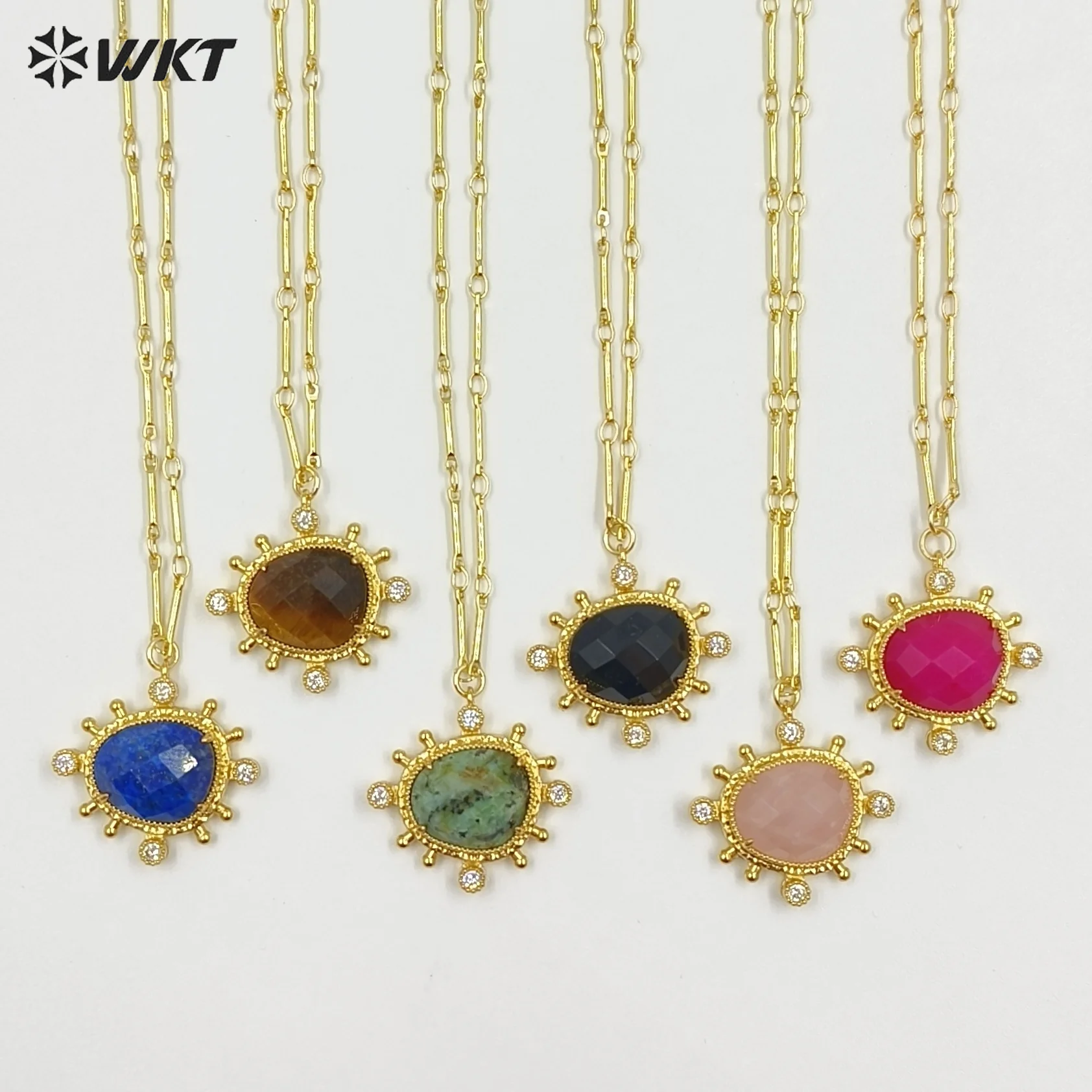

WT-N1526 Classic Style Gemstone And Zircon Paved 18K Gold Plated Pendants Necklace Natural Turquoise Red Jade Stone Charms