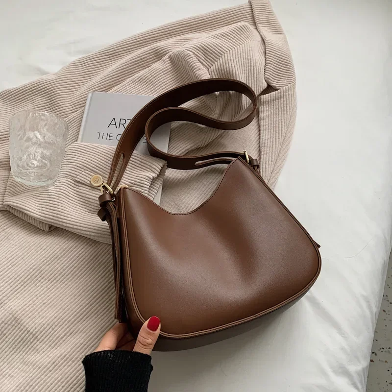 Sac à bandoulière rétro de grande capacité pour femme, initié à la mode, Bergame, nouveau