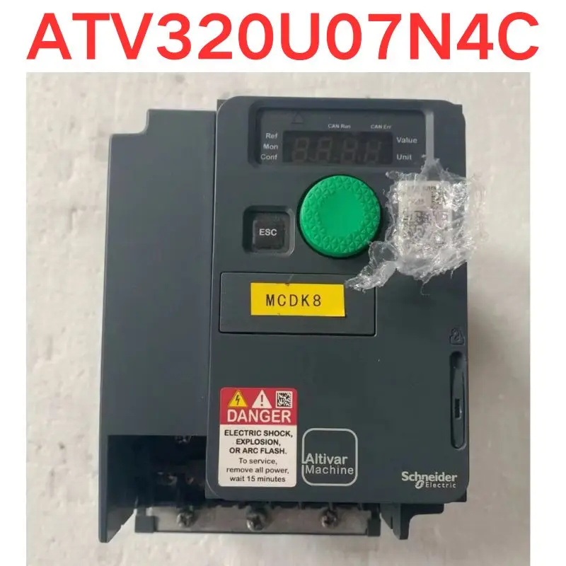 Second-hand test OK  Frequency converter ATV320U07N4C