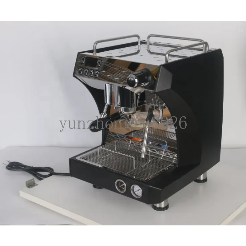 CM3121A   espresso Coffee Maker