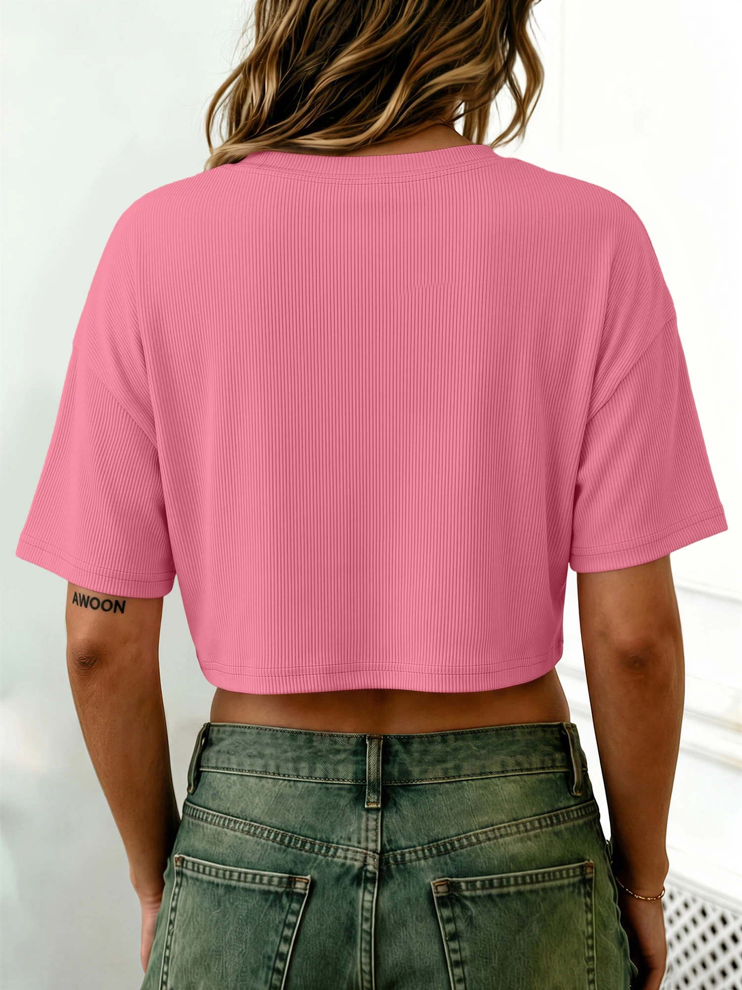 Drop Shoulder Ribbed Crew Neck Crop Tee, Loose Knit Top for Casual Brunch & City Strolls