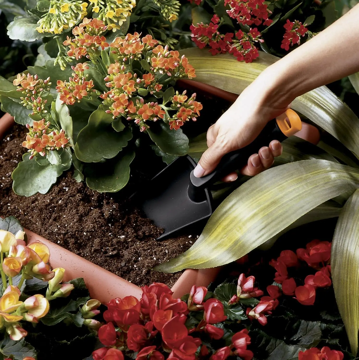 吊り下げ穴付き繊維複合ハンドトロウェル - 庭仕事用の除草・植栽ツール