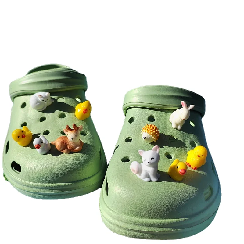 Breloques de chaussures 3D pour enfants, petits animaux mignons, sabots de chaussures Bling brillants, cadeaux de créateur bricolage, chaud