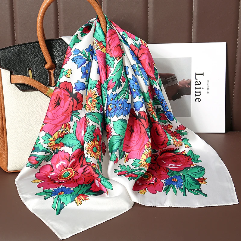 Design Shawl Neckerchief 2023 Square Silk Scarf for Women Fashion Flower Print Satin Hand Bag Wrist Wraps Lady Scarves Bandana