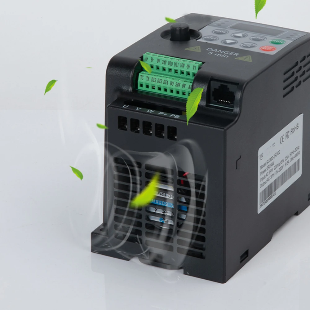 220 فولت 0.75/1.5/2.2 KWEconomical VFD محرك التردد المتغير محول العاكس 380 فولت 4 5.5 كيلو واط وحدة تحكم في سرعة المحرك