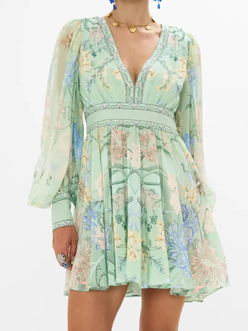 

Women Floral Printed Dress Beaded High Waist V-Neck Long Sleeve Pleated Holiday 100% Silk Mini Robe