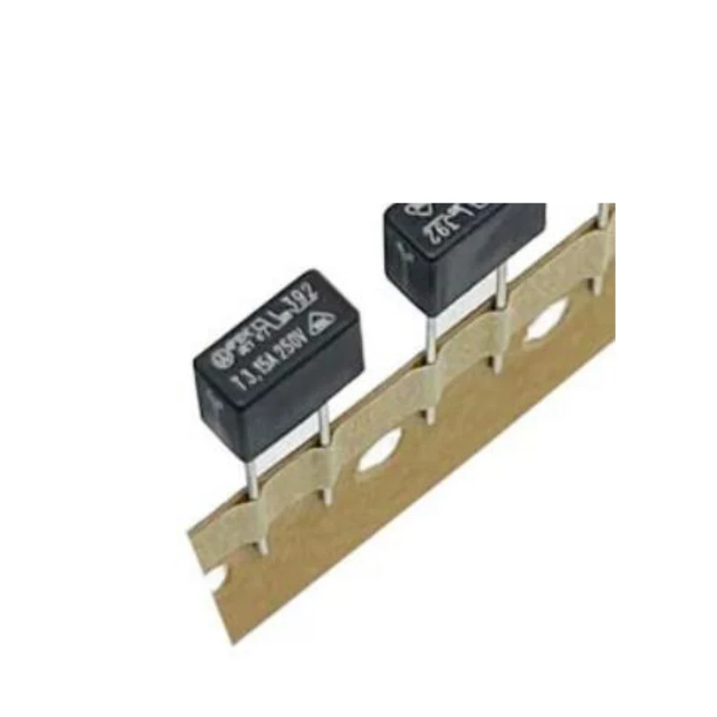 10PCS 39213150000 NEW  TE5 square fuse tube 392 T3.15A 250V slow-blow