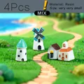 4 casas pequeñas