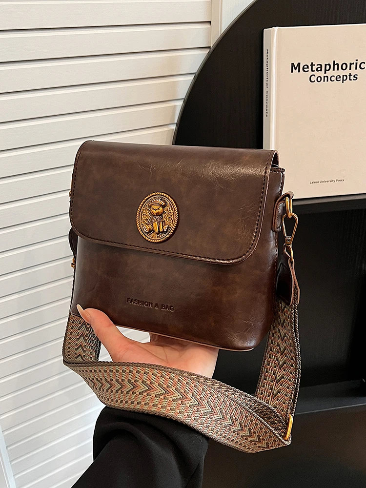 

GELORINA Luxury Retro Beau Bag Women's Faion Design Small Square Bag Magnetic Bule Closure PU Leather Handbag