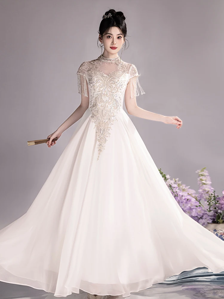 traje-de-actuacion-blanco-para-mujer-nueva-ceremonia-de-presentador-de-ceccion-vocal-de-2025-falda-acampanada-sencilla-ort-sve-long-dr