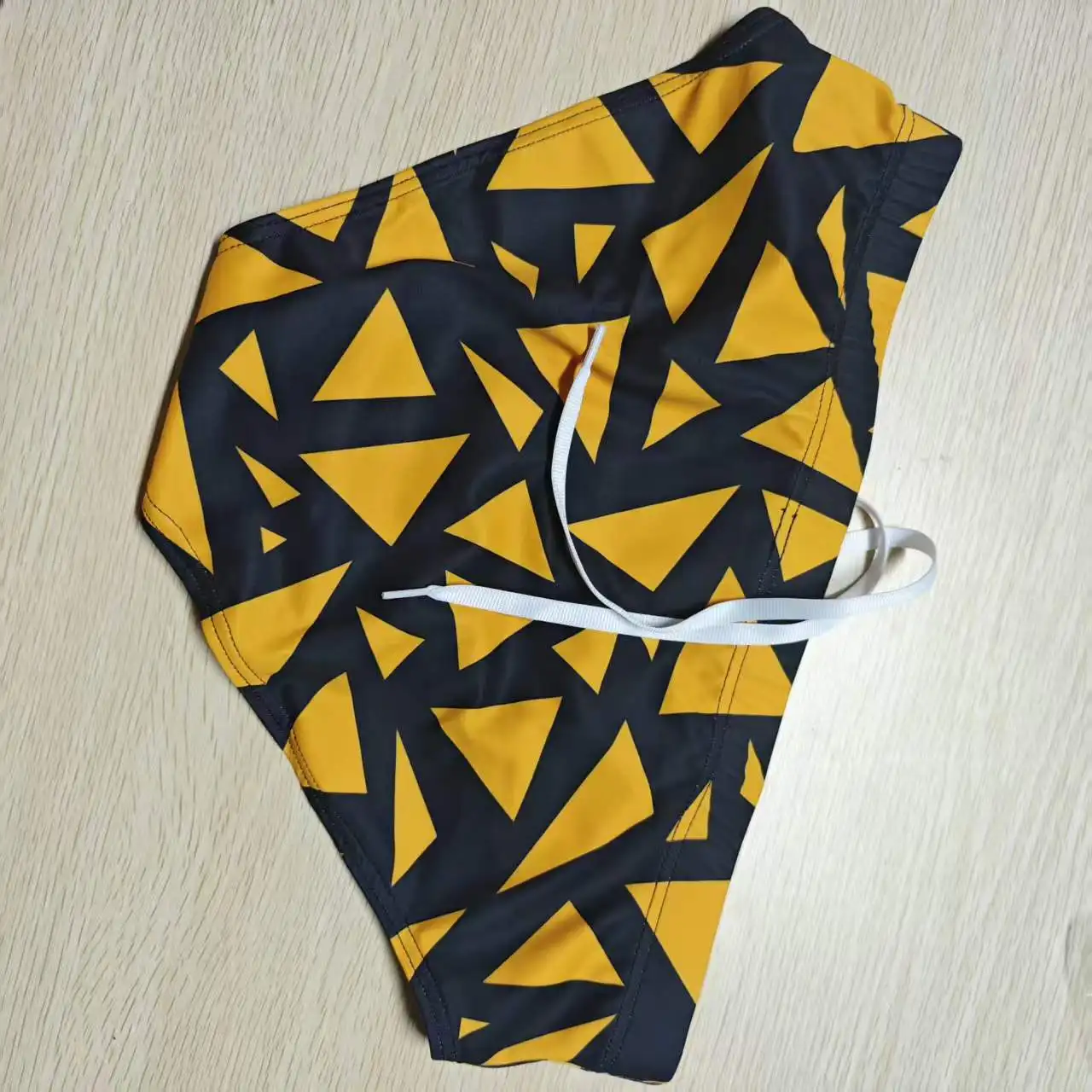 Real shot original camera cross-border men's training quick-drying solid color swimming trunks low-rise hot spring  YK01YK02