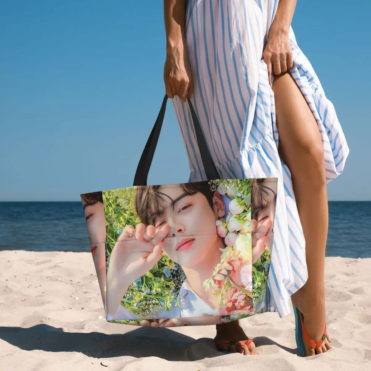 

Cha EunWoo Kpop Astro Beach Tote Bag Sport Gym Yoga Duffle Large Tote Bag Women Travel Bag Fitness bag