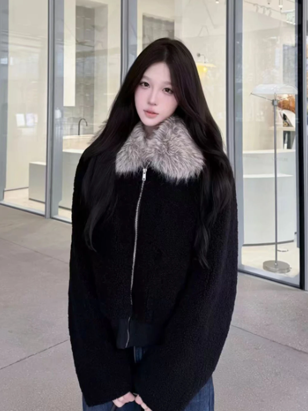 

Корейское короткое черное пальто в стиле Хепберн: Элегантное, теплое, приталенное женское пальто на молнии с декоративными вставками для зимы