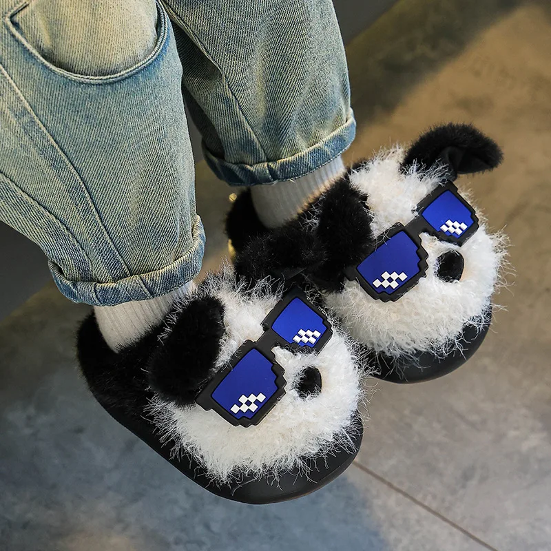 الفتيان فتاة النعال الأطفال أفخم الدافئة نعال من القطن 2025 الشتاء المضادة للانزلاق الكرتون النعال الطابق داخلي رقيق أحذية منزلية