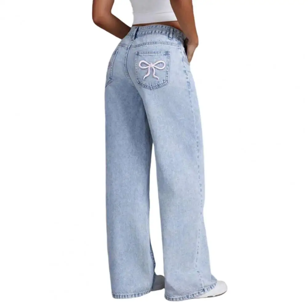 Material: Made of high-quality denim, high elasticity, denim trousers, very suitable for autumn wear.
