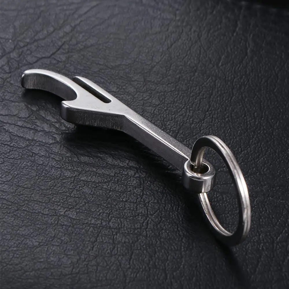 Creative Stainless Steel Beer Bottle Opener Keychain Mini Metal Beer Opener Keyring Lightweight Multifunctional Survival Tool