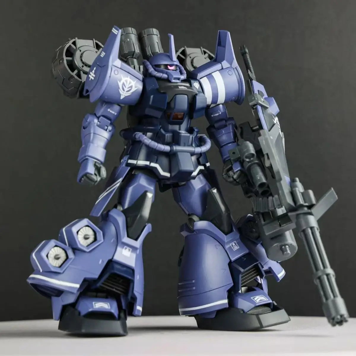 STER HG 1/144 MS-07B-3 Gouf Custom B3 Assembly Model Kit Met Fly Bag Blauwe Kleur Action Figure Plastic Model robot speelgoed