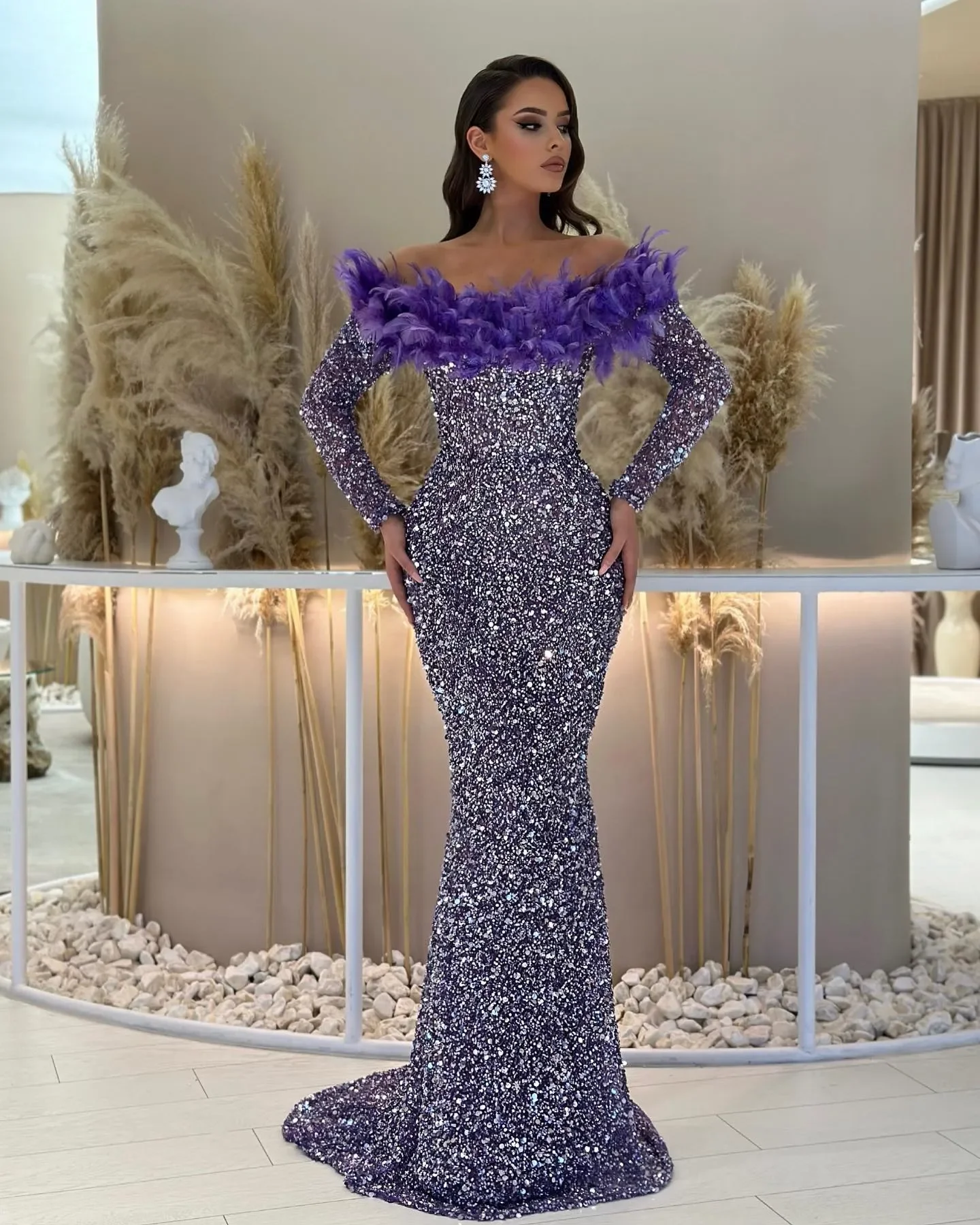 Purple Mermaid Evening Gown Feathers Off Shoulder Sequins Party Prom Dresses Sleeves Sweep Train Formal Long Dress  فساتين حفلة