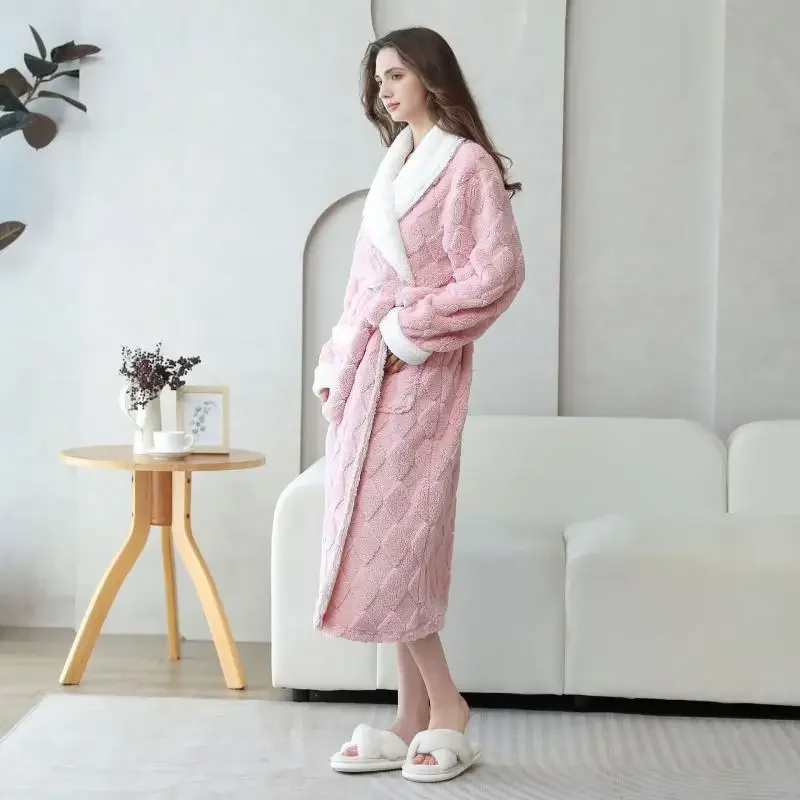 Thicken Flannel Nightwear Kimono Jacquard Robe Lady Home Clothes Long Nightgown with Pocket Women Shower Robes Sleepwear