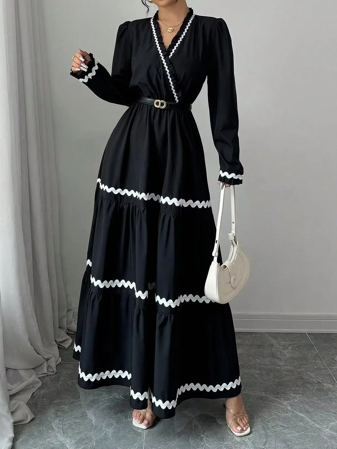 Women's Romantic Long Dress V-Neck Overlap Bubble Sleeve Color Block Hemline Fashionable Casual Wear for Date And Commute