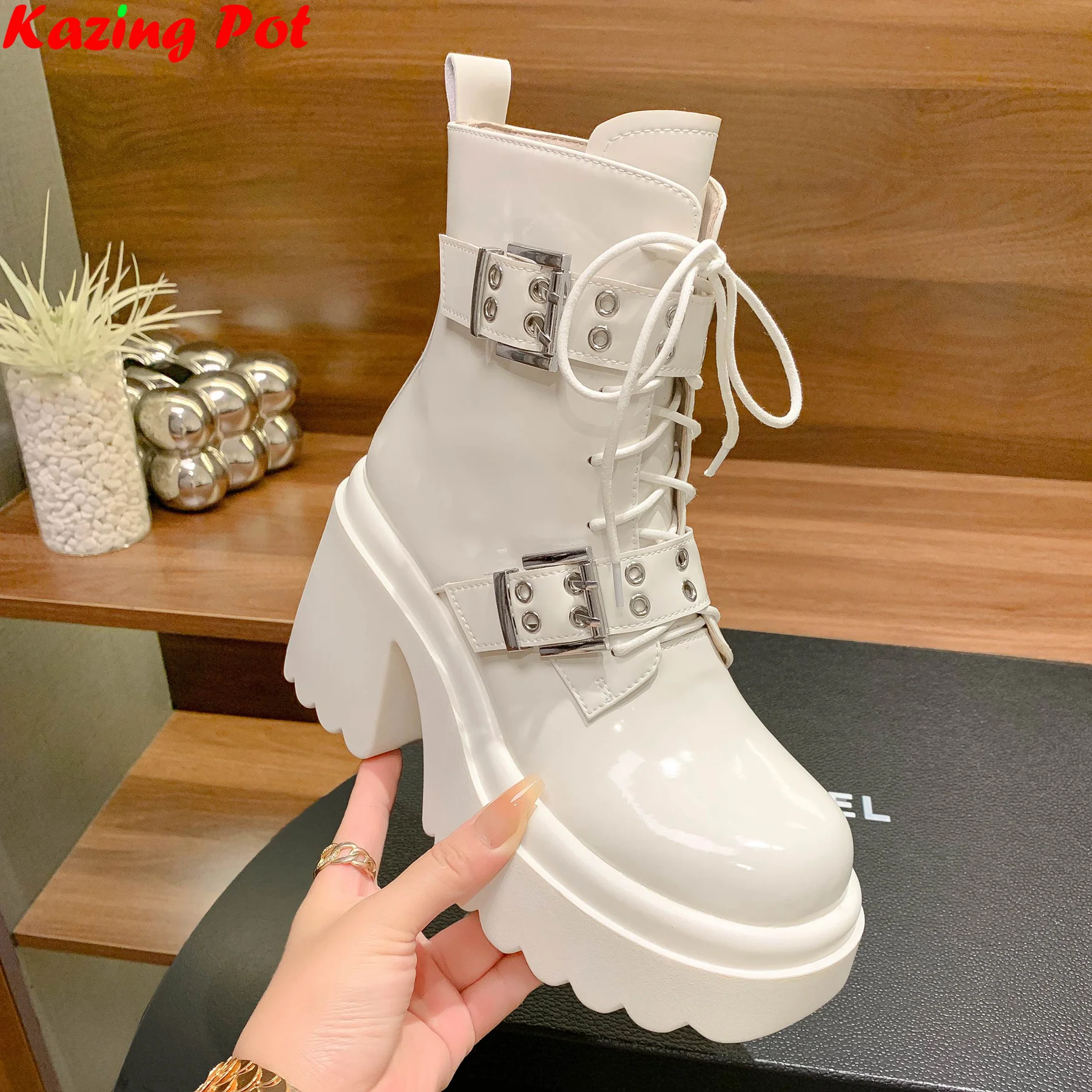

Krazing Pot Patent Leather Metal Buckle Zipper Chunky Super High Motorcycle Boots Office Lady Casual Winter Platform Ankle Boots