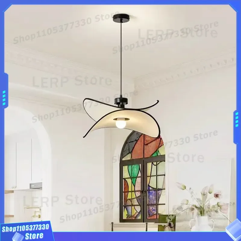 French Retro Straw Hat Chandelier Potato Chip Design Dining Room Light Song Style Aesthetics Medieval Wabi Sabi Simple Fabric