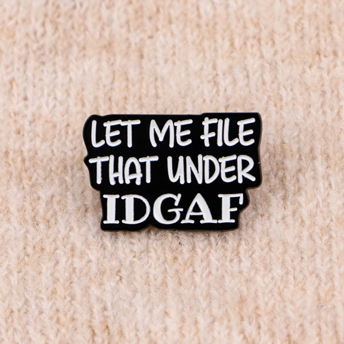 الكرتون القط المينا دبوس الملونة فراشة دبابيس للنساء قبعة التلبيب دبوس حقائب الظهر شارات الهدايا الملابس والاكسسوارات #4