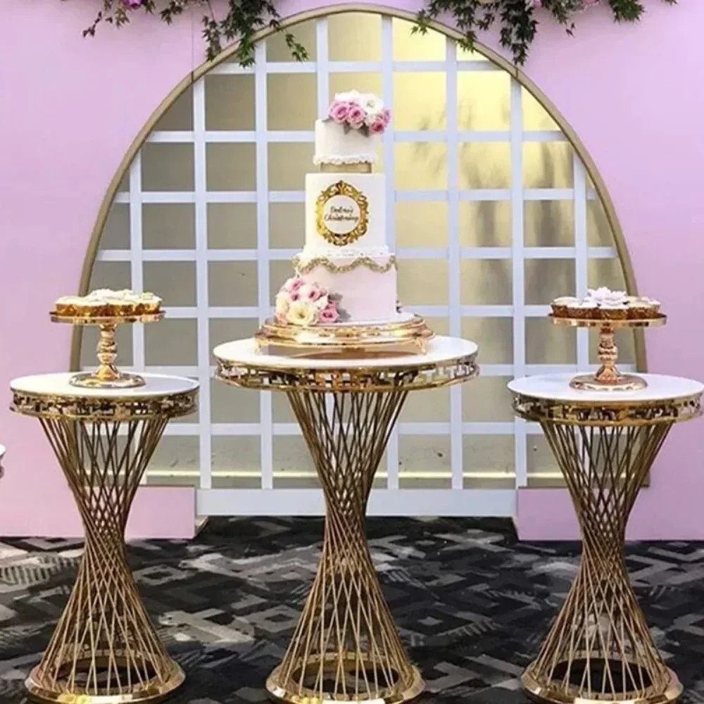 

Upscale Wedding Decoration Small Waist Dessert Table Electroplated Gold Cake Rack Flower Stand Ornament for Party Site Layout