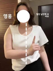 플러스 사이즈 흰색 반팔 U넥 티셔츠 여성용 트렌디한 어깨라인 여름 슬리밍 배 커버 한국 스타일
