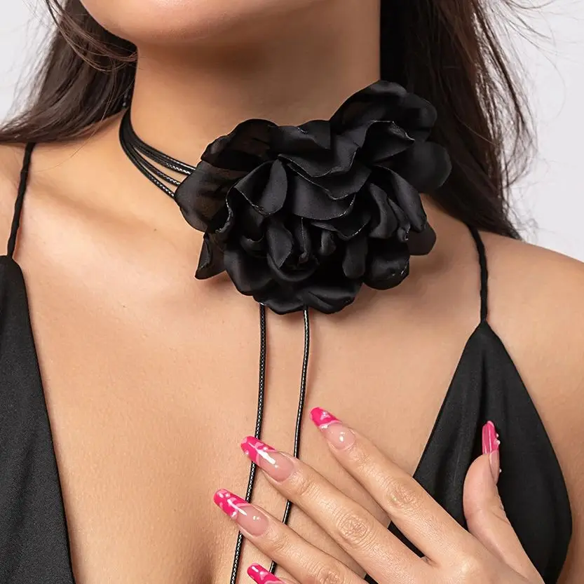 Exaggerated Goth Big Rose Flower Clavicle Chain Necklace for Women Romantic Kpop Adjustable Bowknot Choker Dinner Party Jewelry