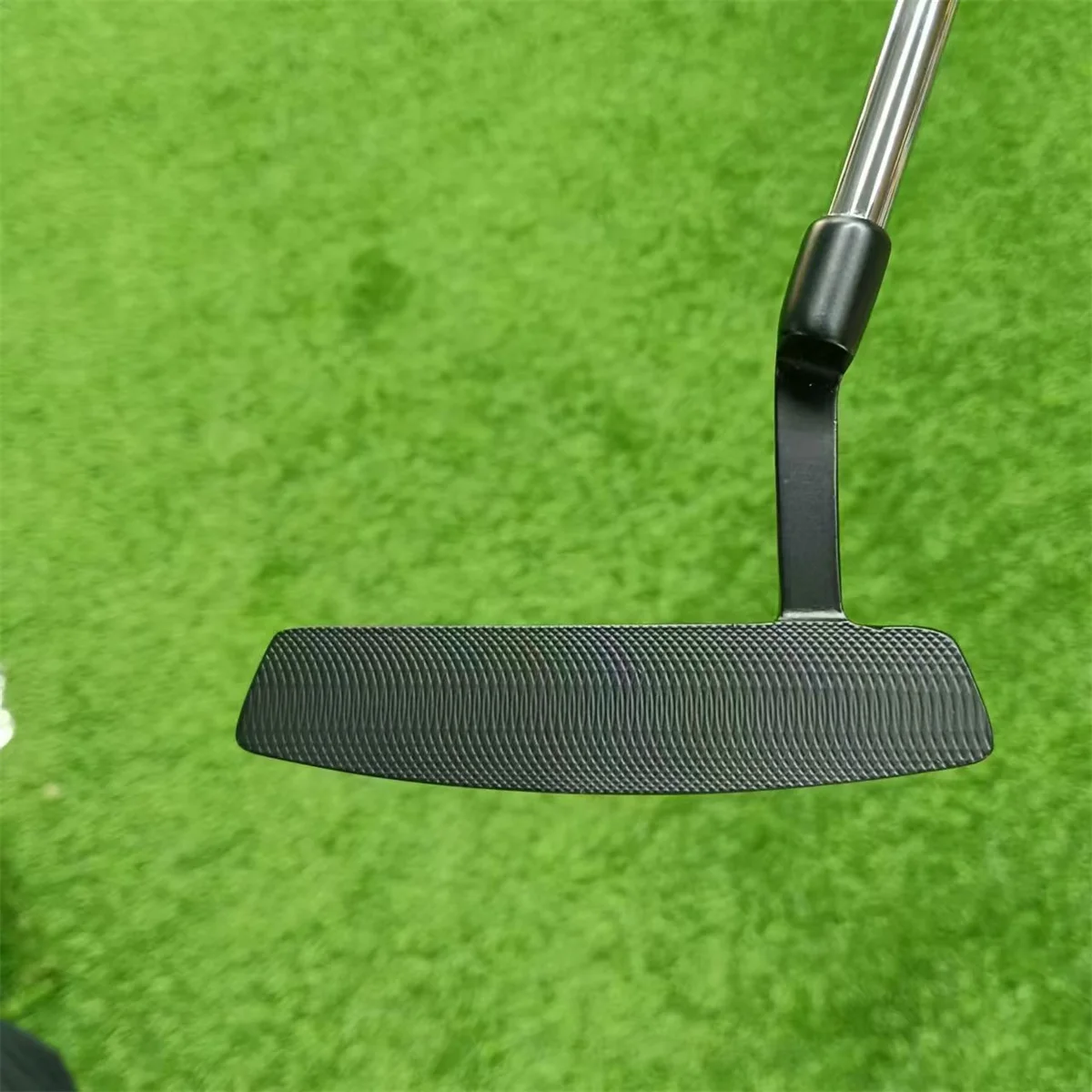 Golf Clubs Golf Putter Standing Low Center of Gravity Is Stable Stainless Steel Shaft Men's Putter with Aiming Line