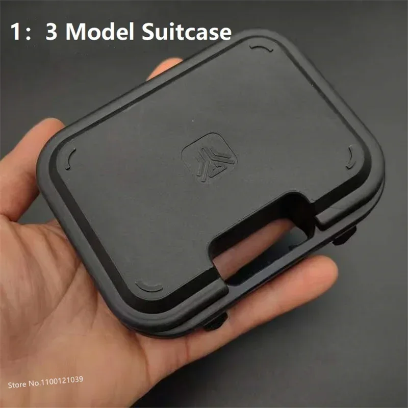 1:3 1: 2,05 pistole Pistole Miniatur Keychain Beretta Colt Koffer Box