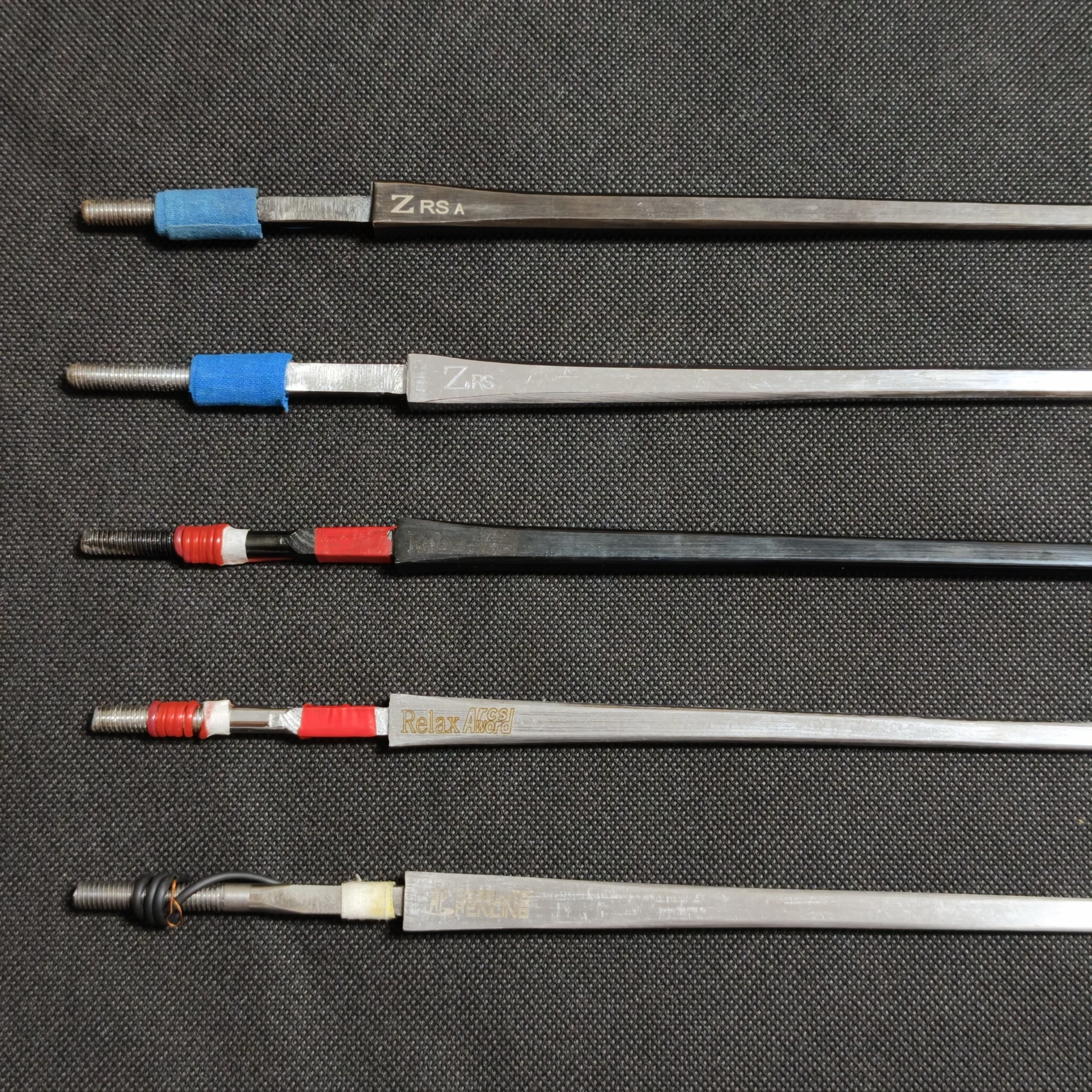 Epee-de-fleurie-ultra-legere-et-ronde-pour-adultes-et-enfants-prete-pour-la-competition-toucher-doux-zhangpai