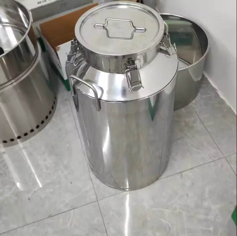 Barile di trasporto sigillato in acciaio inossidabile 304 Barile di stoccaggio dei cereali per animali domestici Barile di vino Serbatoio sigillato