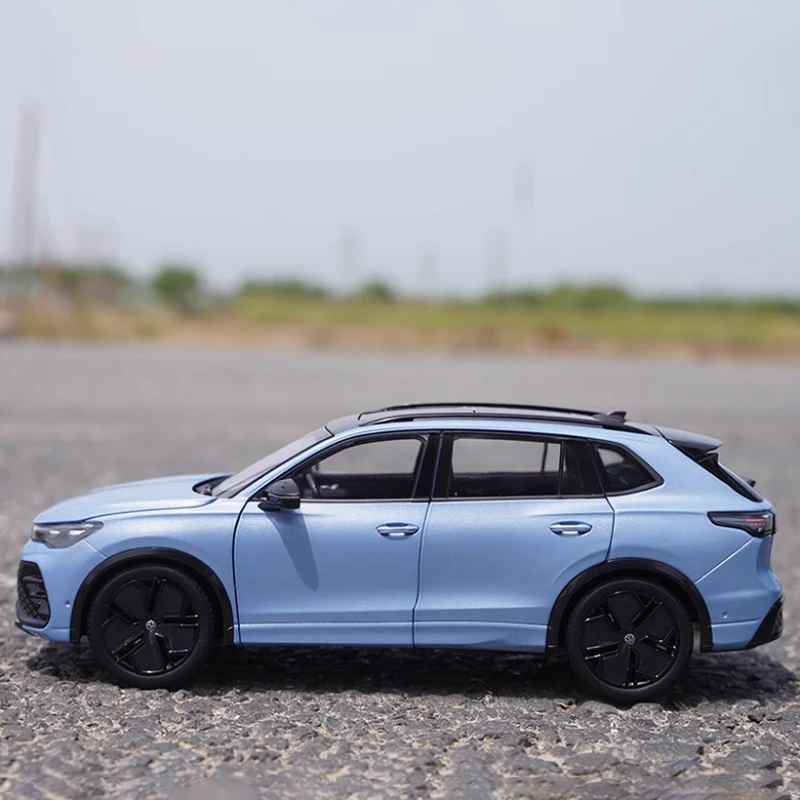 Diecast escala 1:18 SAIC TIGUAN L Pro r-line 2024 coche de simulación de aleación modelo Hobby colección decoración regalo juguetes exhibición estática