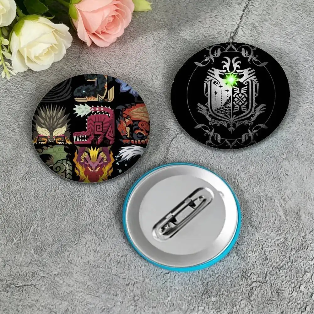 Game M-Monster-Hunter 25 32 44 58 75mm Badges Personalized Round Brooches Pins Accessory Gift