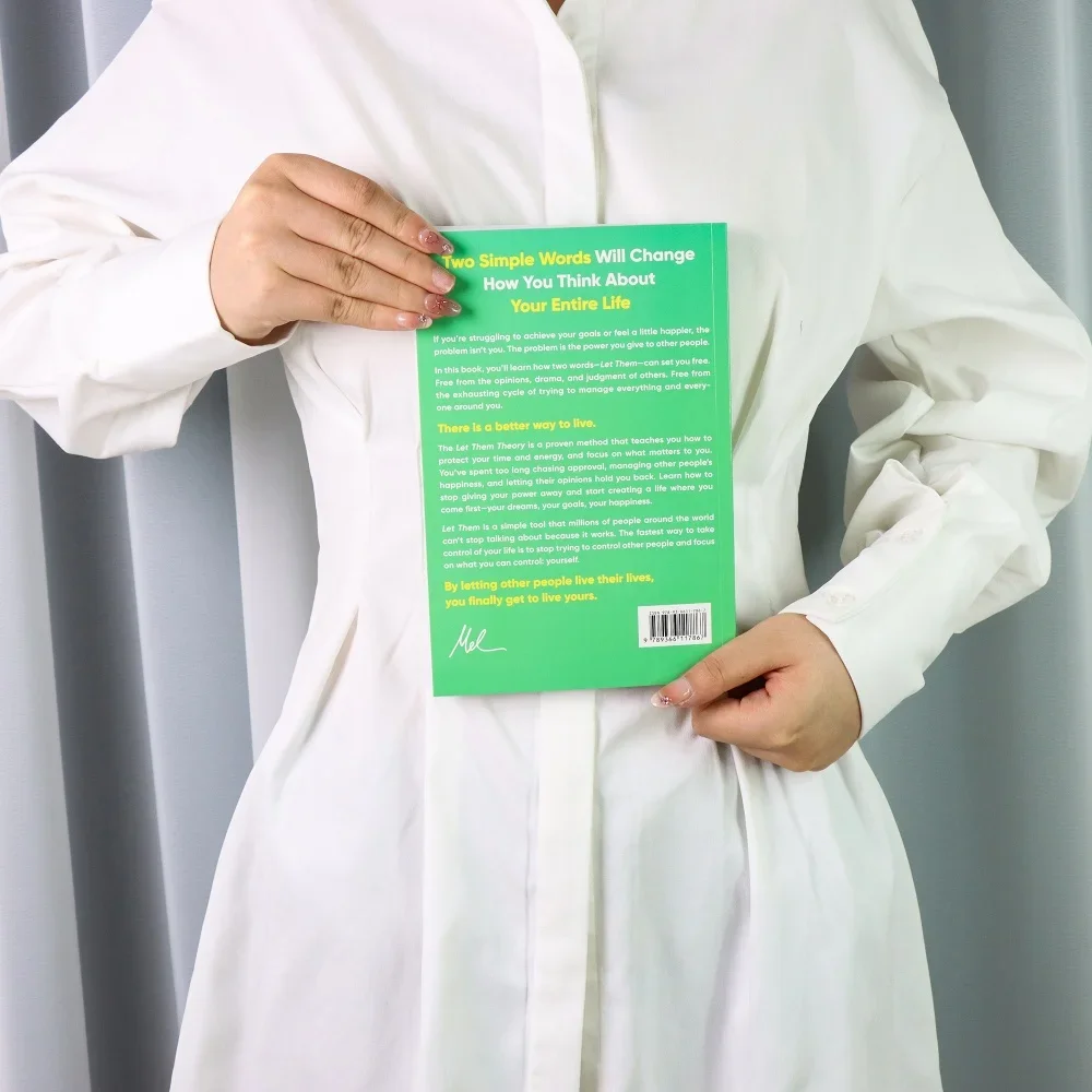 Livres de théorie, un outil de changement de vie qui les millions de gens ne peuvent pas arrêter de parler pour les adolescents et les adultes, incontournable, Bookкнига