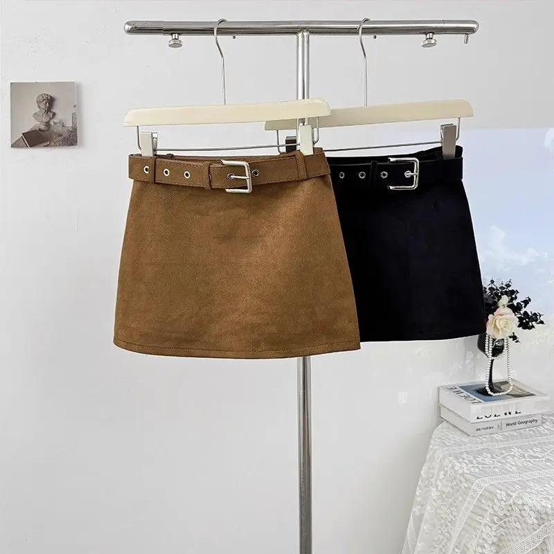 Retro Solid Color Deerskin Velvet Skirt Women's Autumn 2025 High Waist and Thin A Word Hip Skirt
