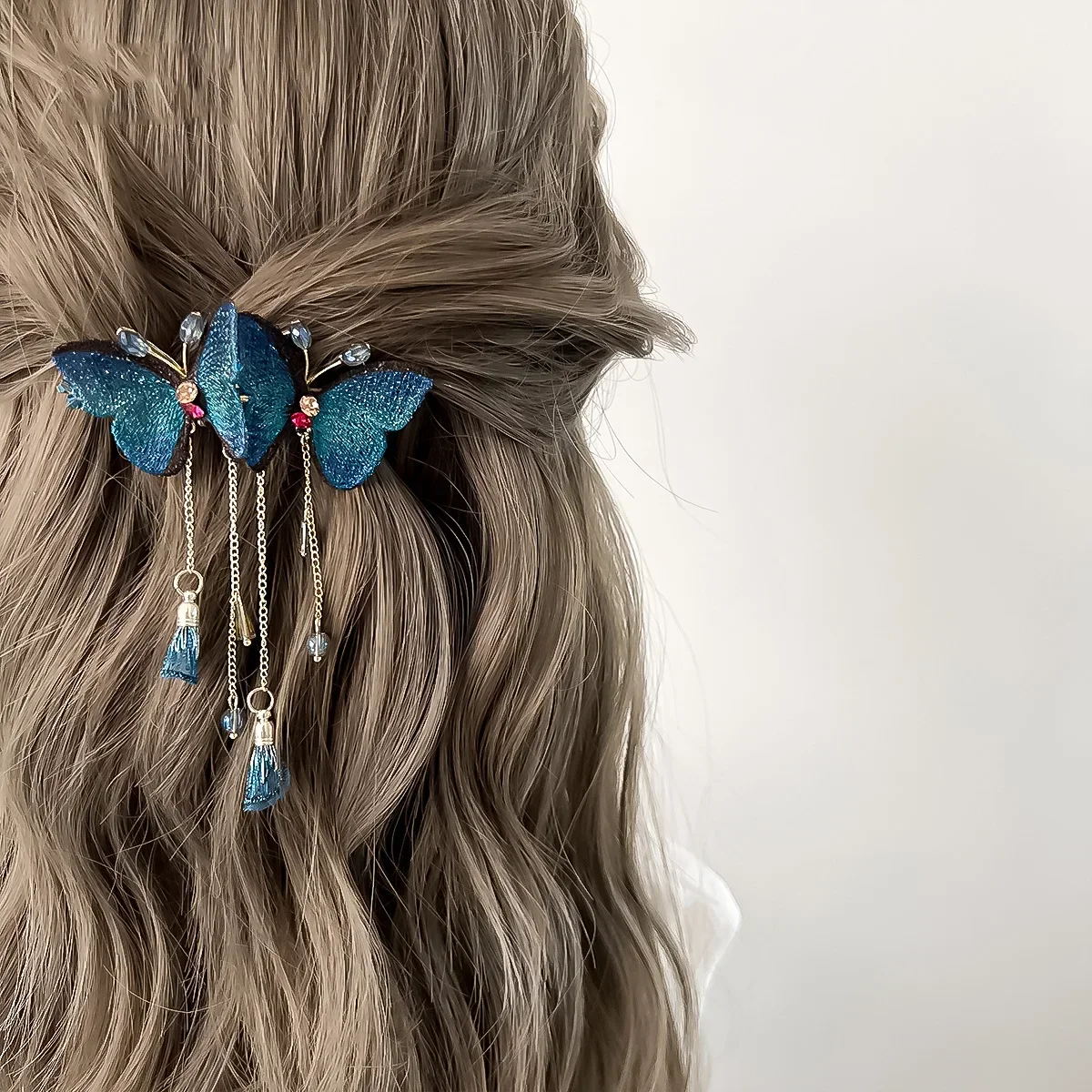 Tassel Blue Butterfly Hair Comb Clip Vintage Elegant Women Girls Ponytail Hair Clip Flower Leaf Tassel Hairpin Hair Styling Tool