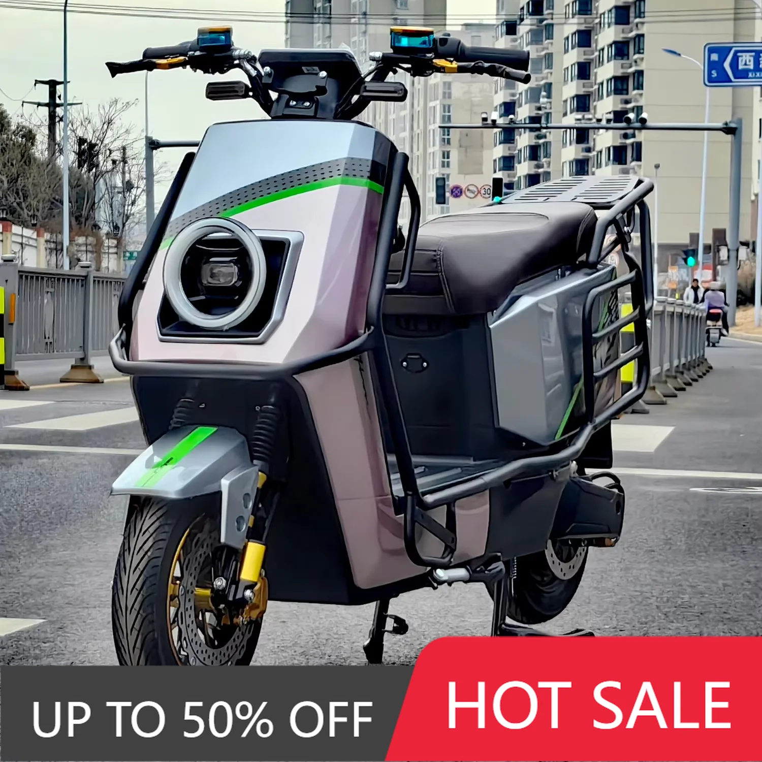 QQW Factory price custom 1500W 72v sports two-wheel electric vintage motorcycle with fashionable lithium battery 40-60 km/h spee