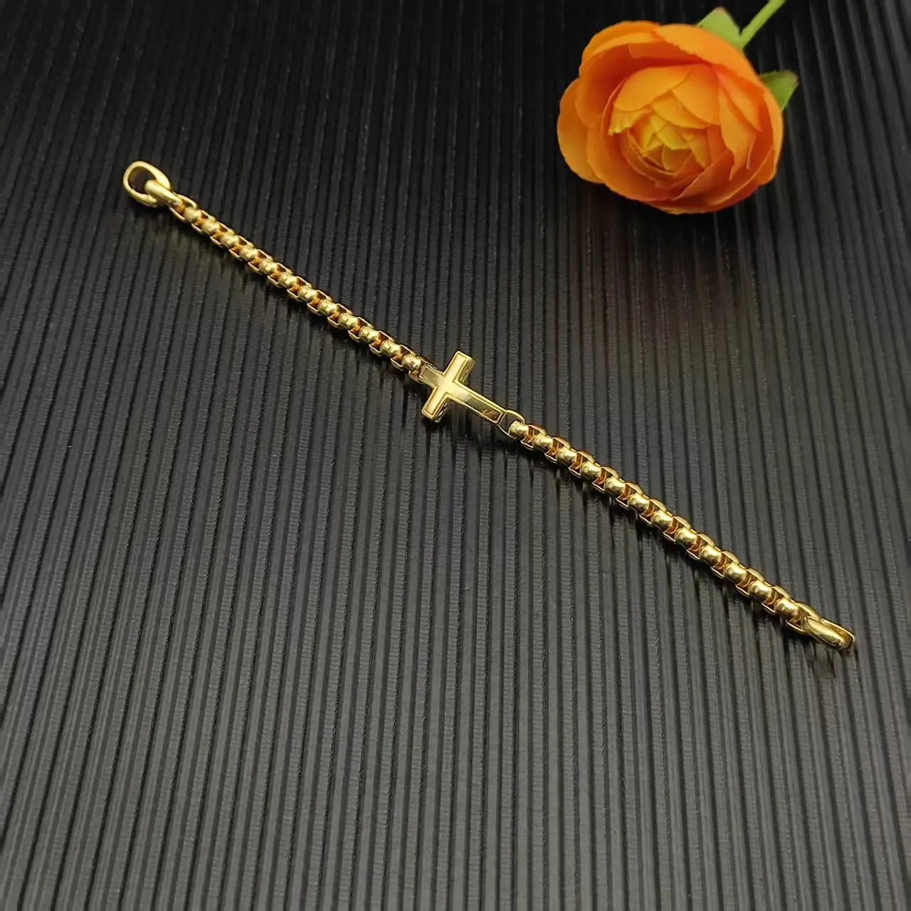 S925 فضة 2025 جديد 5 مللي متر صندوق سلسلة الصليب سوار محايد موضة الاتجاه الرجعية شخصية بسيطة الهيب هوب مجوهرات فاخرة