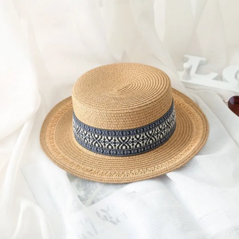 Ethnic Style with Flat Top Straw Hats Women's Summer Sunshade and Sun Protection Versatile Big Eaves Hat Hollow Lace Cool Hat