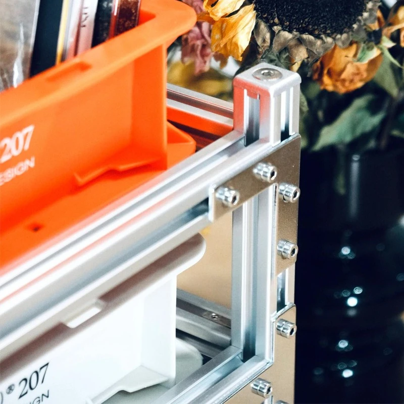 Скандинавское современное простое алюминиевое настольное хранилище