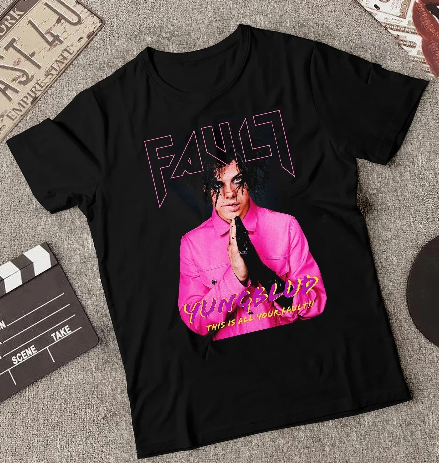 

Signed YUNGBLUD Avril Lavigne Im A Mess Shirt Classic Black Oversized Tee Graphic Short Sleeve Shirt Unisex Men Women Summer