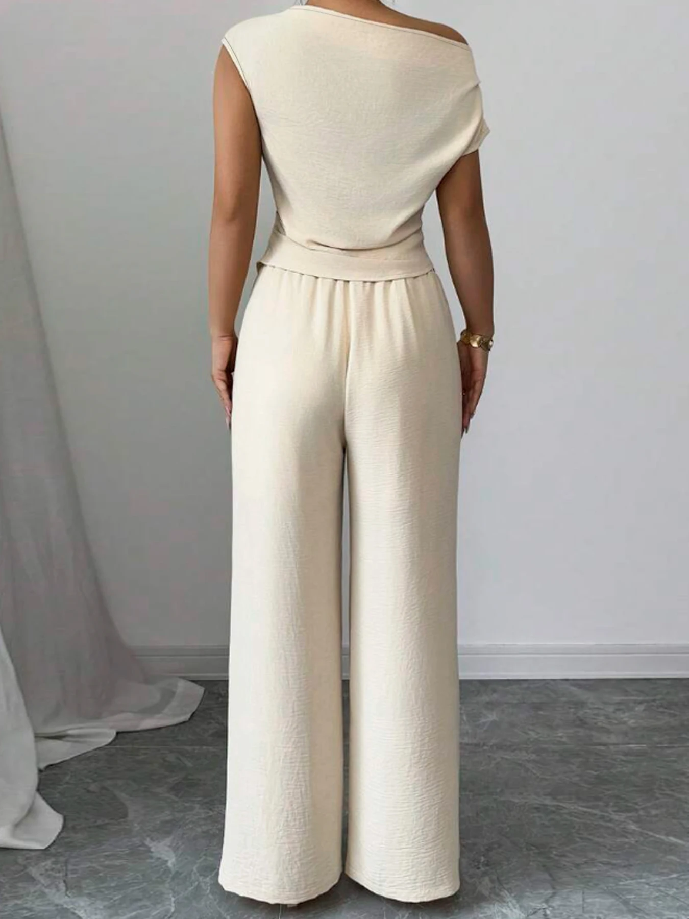 Elegant Pure Color Ladies Asymmetric Top And Wide Leg Pants 2-Piece Set for Commuting Casual Vacations Fashionable New Arrival image 5