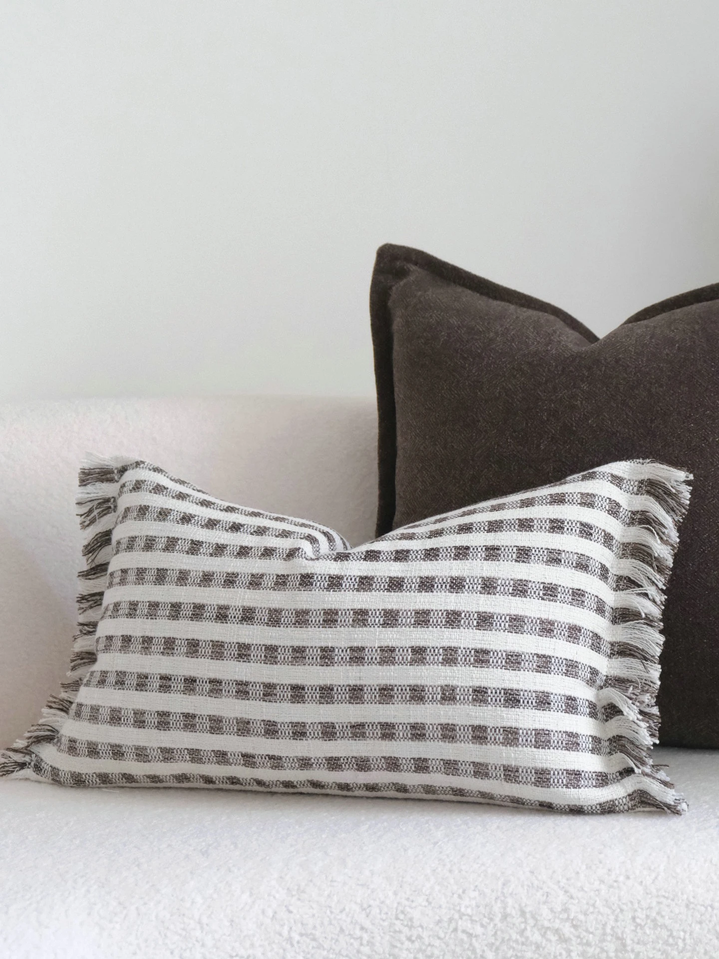 

Modern Minimalist Pillowcase Linen Texture Soft Decorative Cushion Japanese Hotel Sample Room Pillow Square PP Cotton Filling