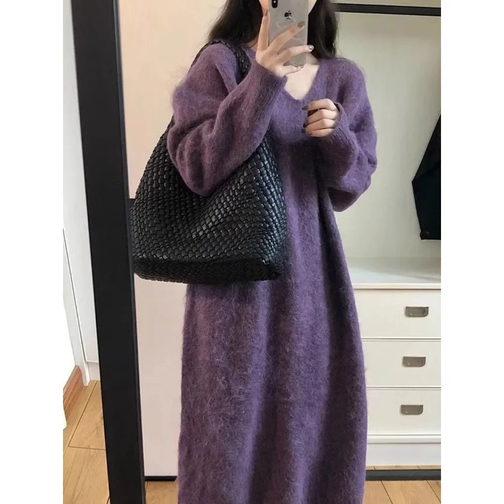 

Women's New Loose Lazy Style Knee-Length Sweater Dress V-neck Polyester Fiber Elegant Purple Long Sleeve Knitted Dress