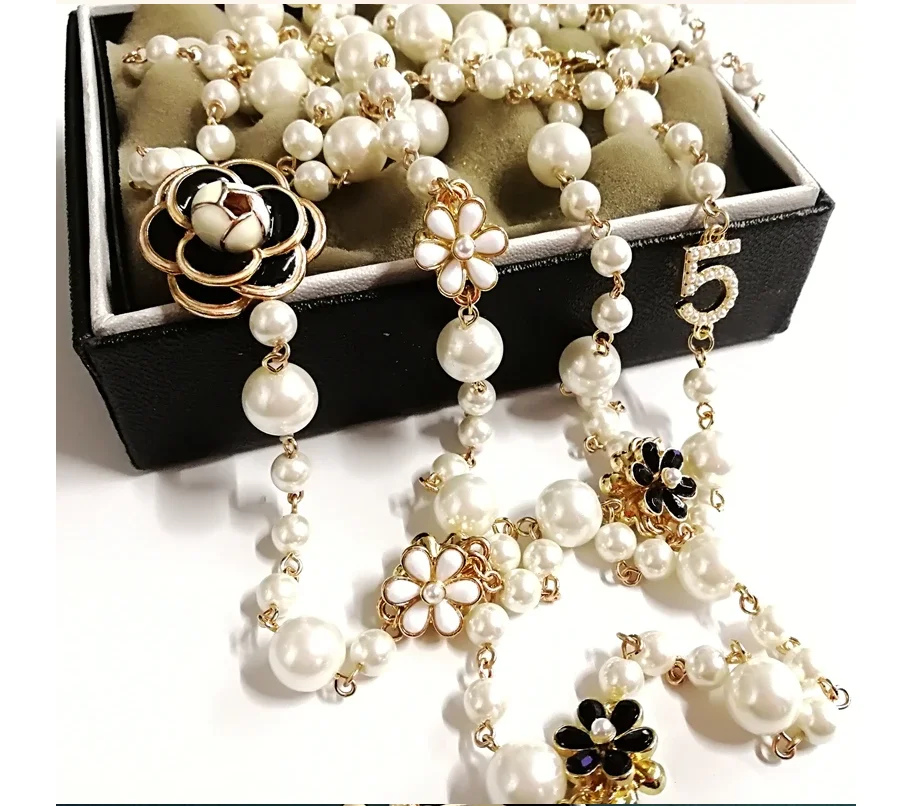 Korean Trendy Sweater Pendant Long  Pearl Necklace For Women Party Jewelry