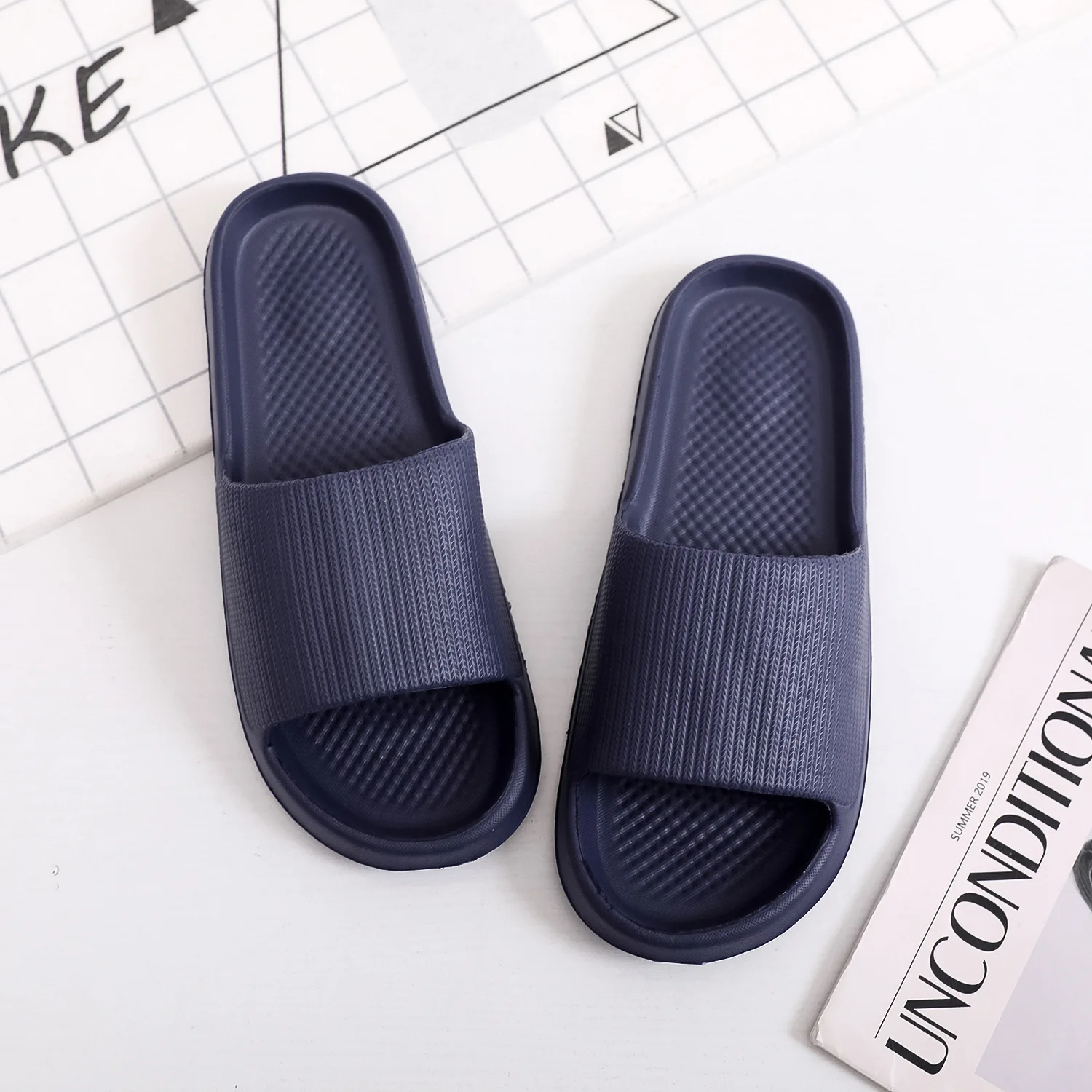 Soft Home Slippers Men Summer Indoor Skid Proof Bathroom Slippers Sandals Hotel Solid Color Men Flip Flops Flat Shoes Slides image 2